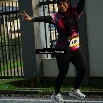 Runner Photo 9116743