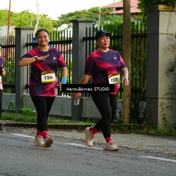 Runner Photo 9116753