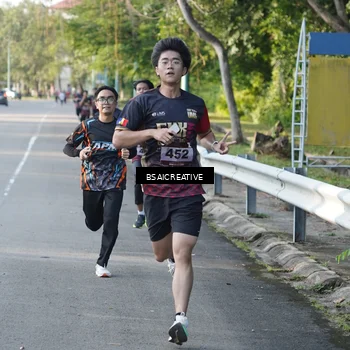 Runner Photo 9116808