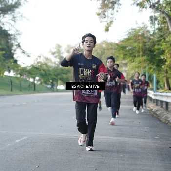 Runner Photo 9117069
