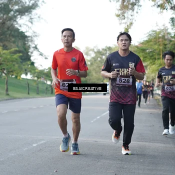 Runner Photo 9117184