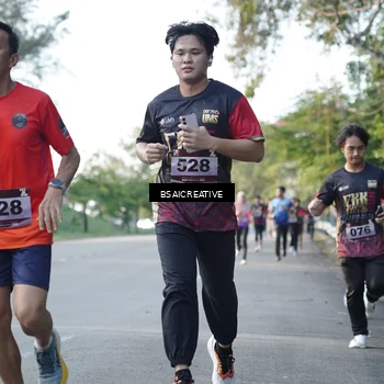 Runner Photo 9117246