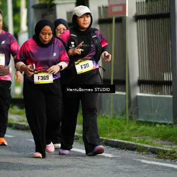 Runner Photo 9117399