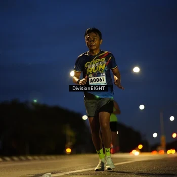 Runner Photo 9117681