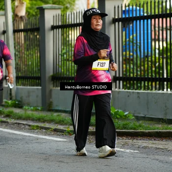 Runner Photo 9117735