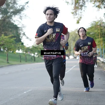 Runner Photo 9118060