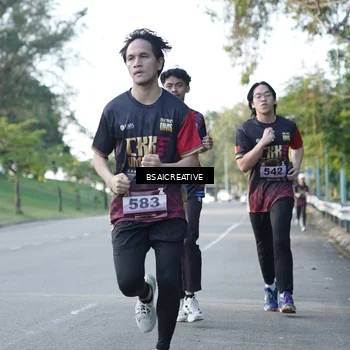 Runner Photo 9118102