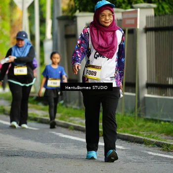Runner Photo 9118330