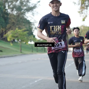 Runner Photo 9118374