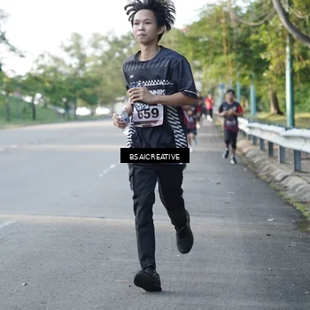 Runner Photo 9118454