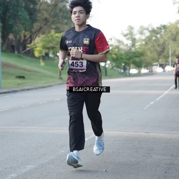 Runner Photo 9118483