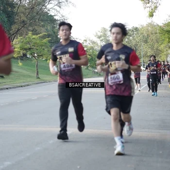 Runner Photo 9118555