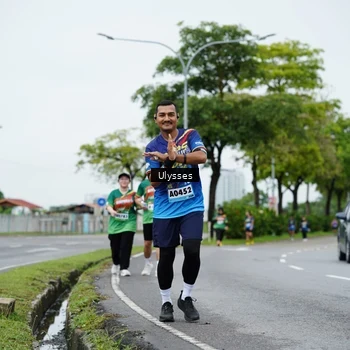 Runner Photo 9118595