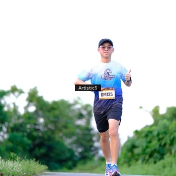 Runner Photo 9118641