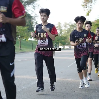 Runner Photo 9118646