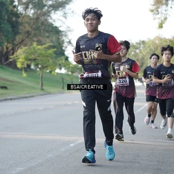Runner Photo 9118650