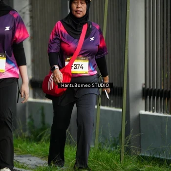 Runner Photo 9118660
