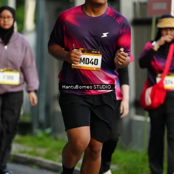 Runner Photo 9118712