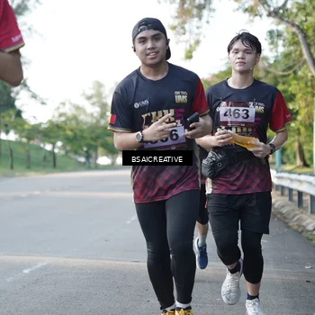 Runner Photo 9118726