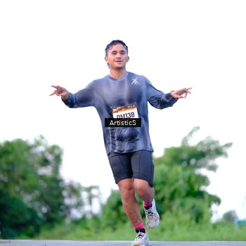 Runner Photo 9118859
