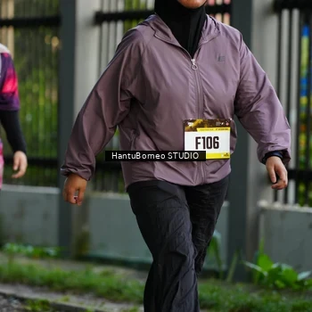 Runner Photo 9118872