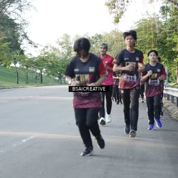 Runner Photo 9118897