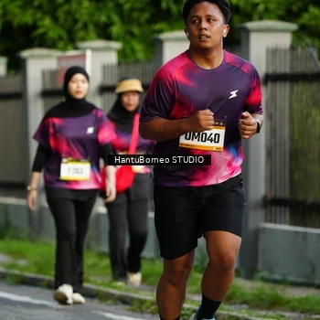 Runner Photo 9118928