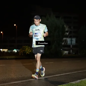Runner Photo 9118952