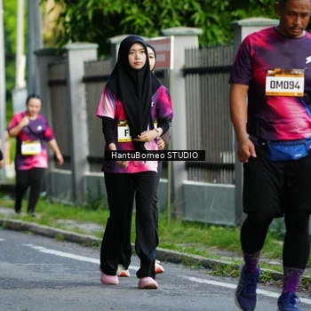 Runner Photo 9119032