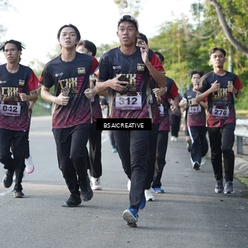 Runner Photo 9119196