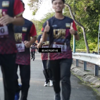 Runner Photo 9119358