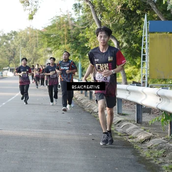 Runner Photo 9119377