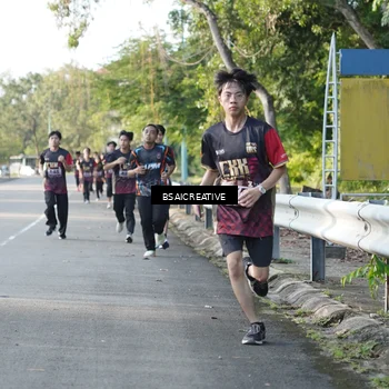 Runner Photo 9119379