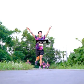 Runner Photo 9119574