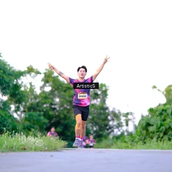Runner Photo 9119592
