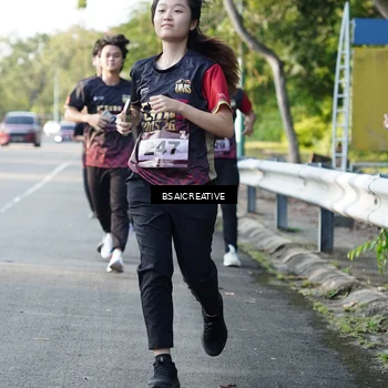 Runner Photo 9119757