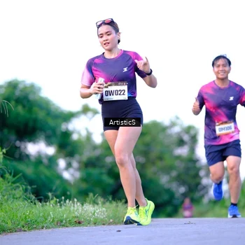 Runner Photo 9120215