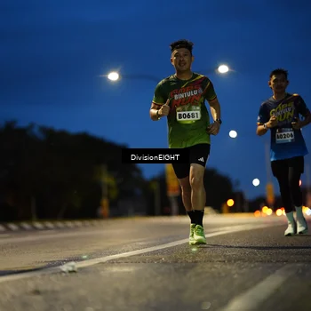 Runner Photo 9120432
