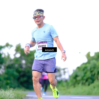 Runner Photo 9120492