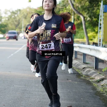 Runner Photo 9120537