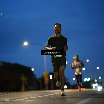 Runner Photo 9120614