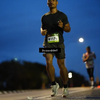 Runner Photo 9120616