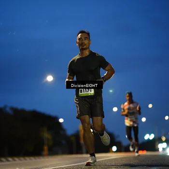 Runner Photo 9120623