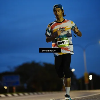 Runner Photo 9120687