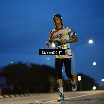 Runner Photo 9120765