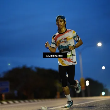 Runner Photo 9120792