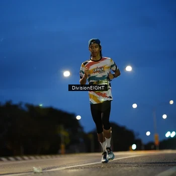 Runner Photo 9120874