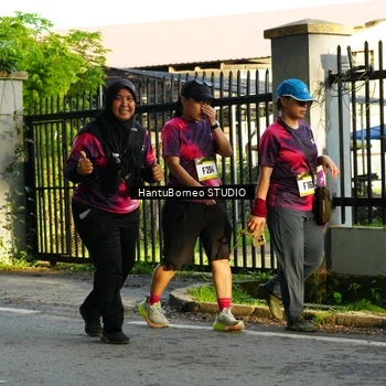 Runner Photo 9120905
