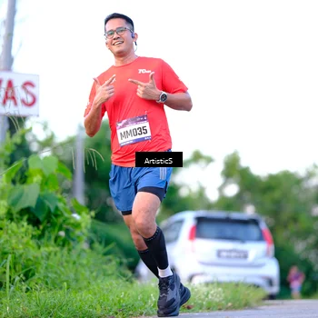 Runner Photo 9121097