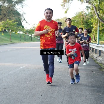 Runner Photo 9121111